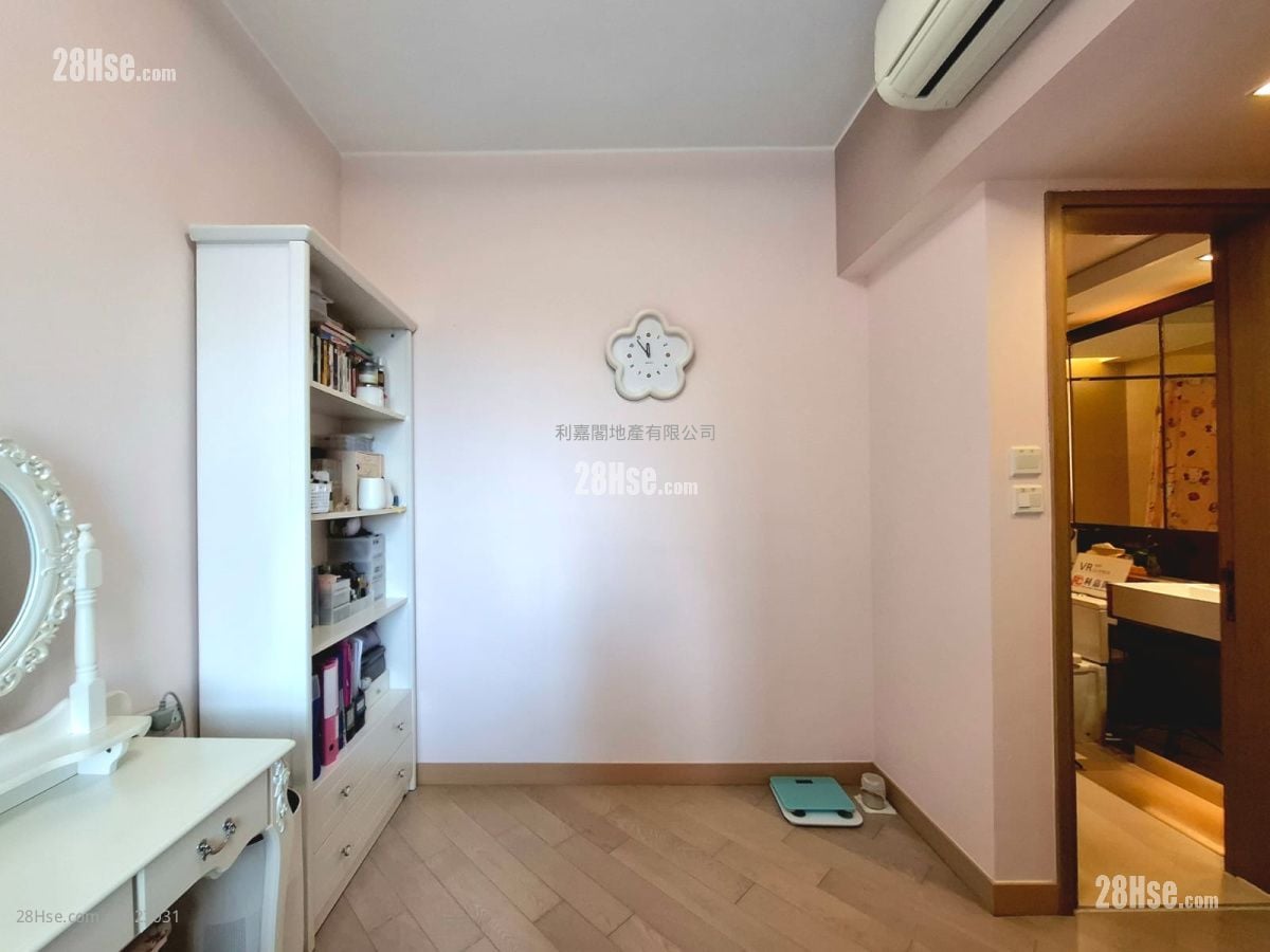 东环 售盘 3 房 , 2 浴室 646 平方尺