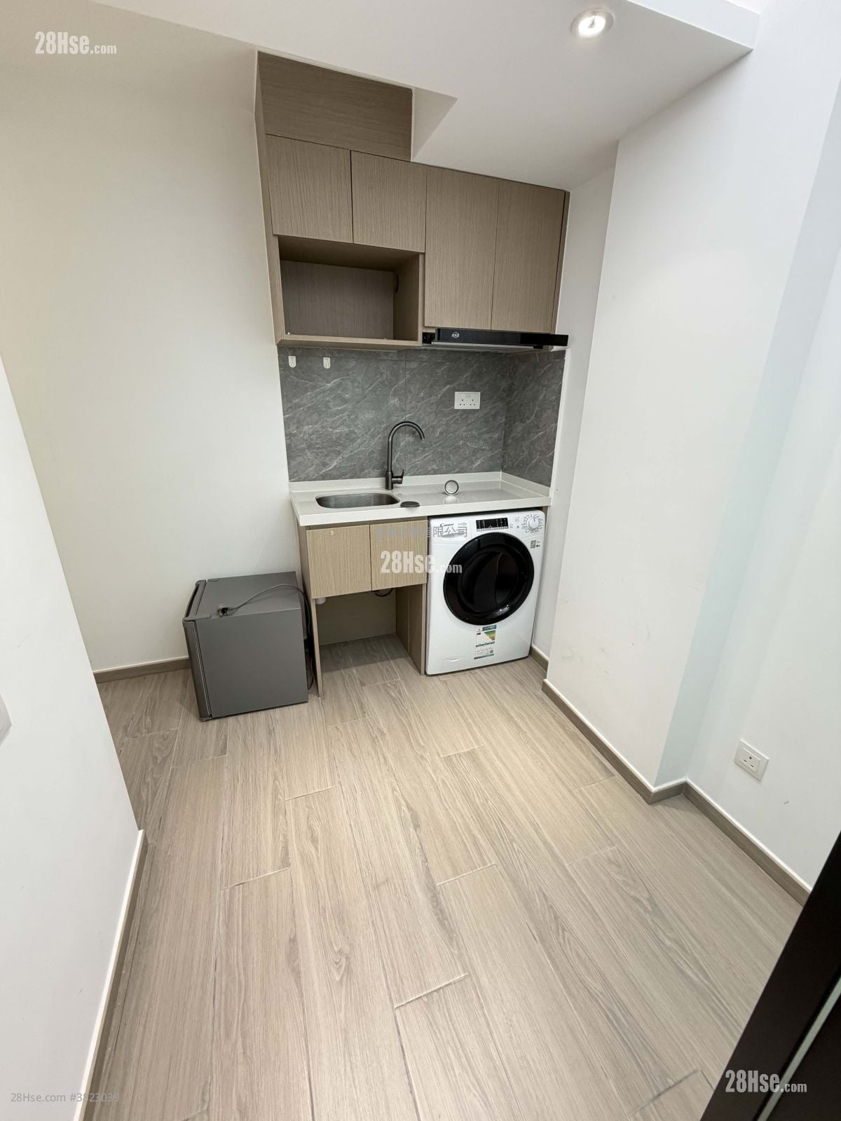 Chinese Mansion Rental 1 Bedroom , 1 Bathroom 160 ft²