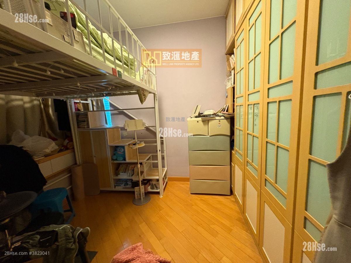 名逸居 售盘 2 房 526 平方尺