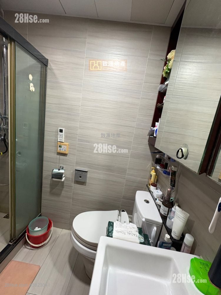 名逸居 售盘 2 房 526 平方尺