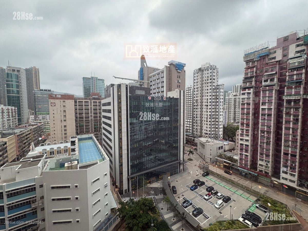 名逸居 售盘 2 房 526 平方尺