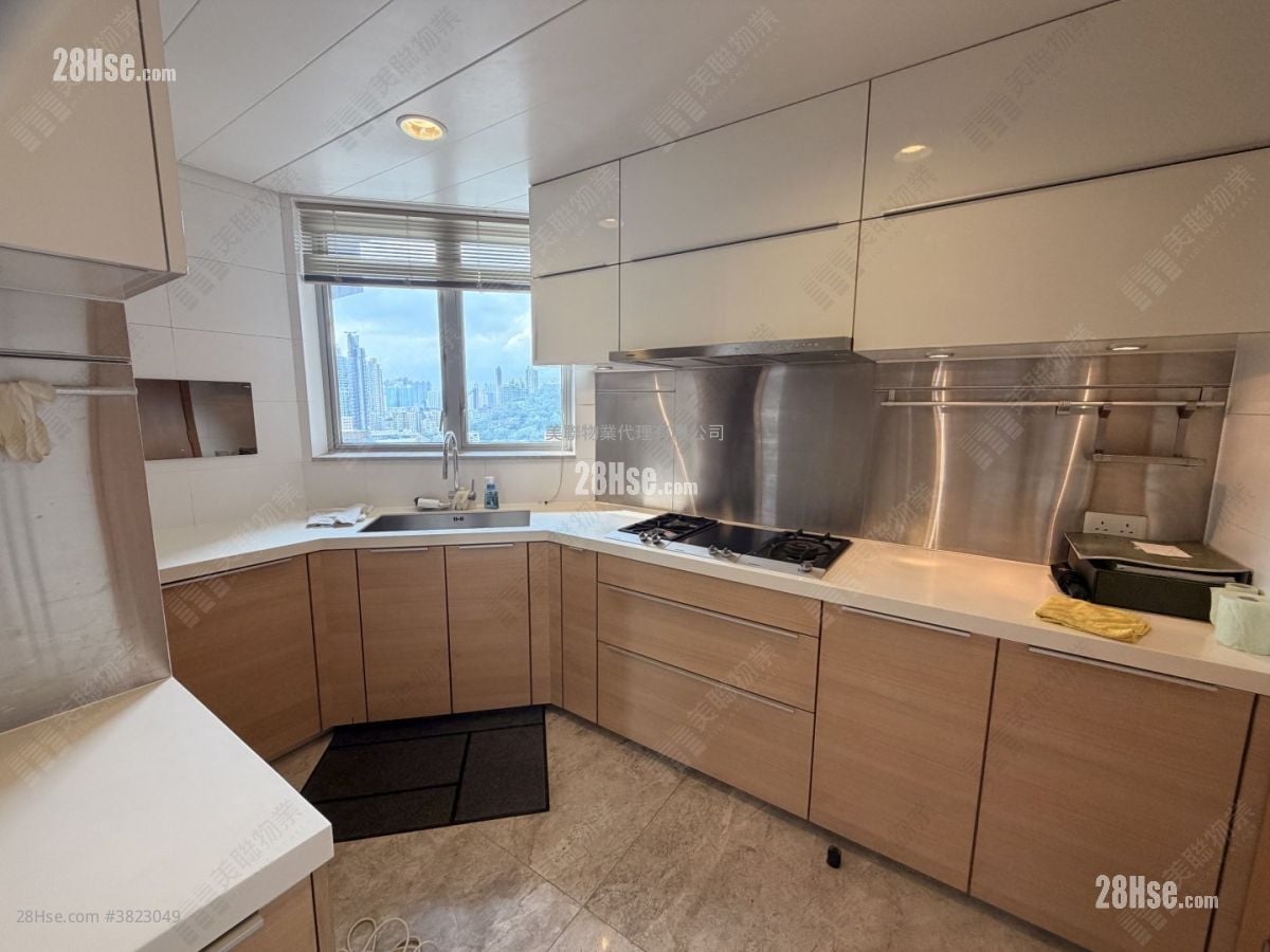 Kadoorie Hill 租盤 3 房 , 3 浴室 1,456 平方呎