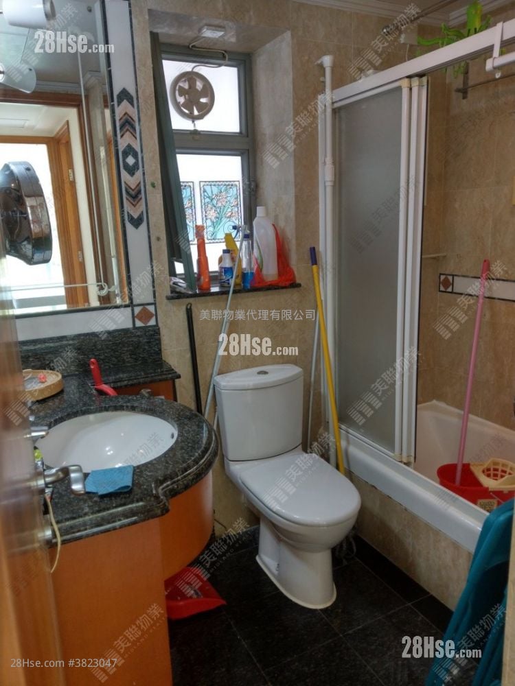 Ocean Shores Sell 2 Bedrooms , 1 Bathroom 503 ft²