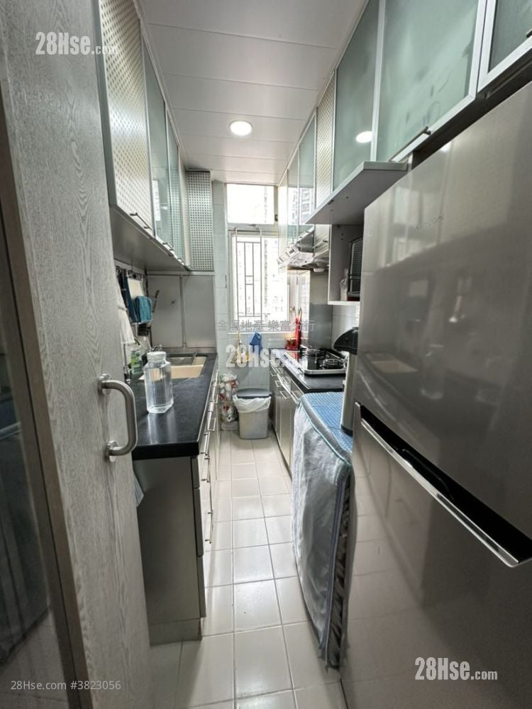 瓊麗苑 售盤 3 房 , 1 浴室 645 平方呎