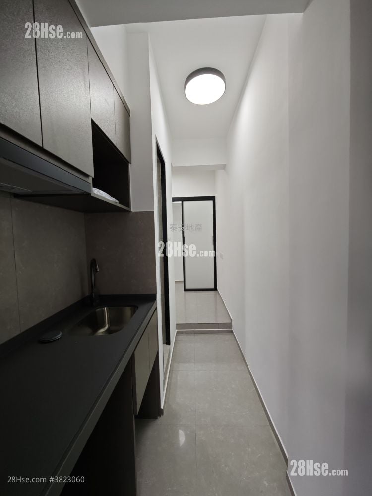 Apartment Rental 2 Bedrooms , 1 Bathroom 250 ft²