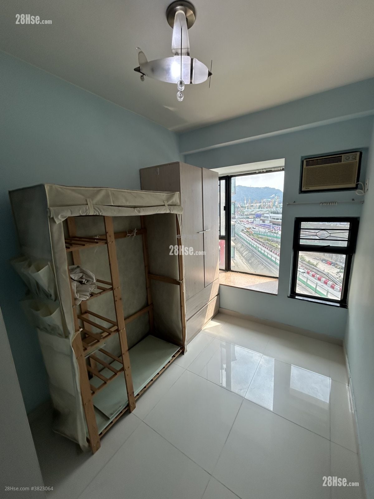 御豪山莊 售盤 2 房 , 2 浴室 689 平方呎