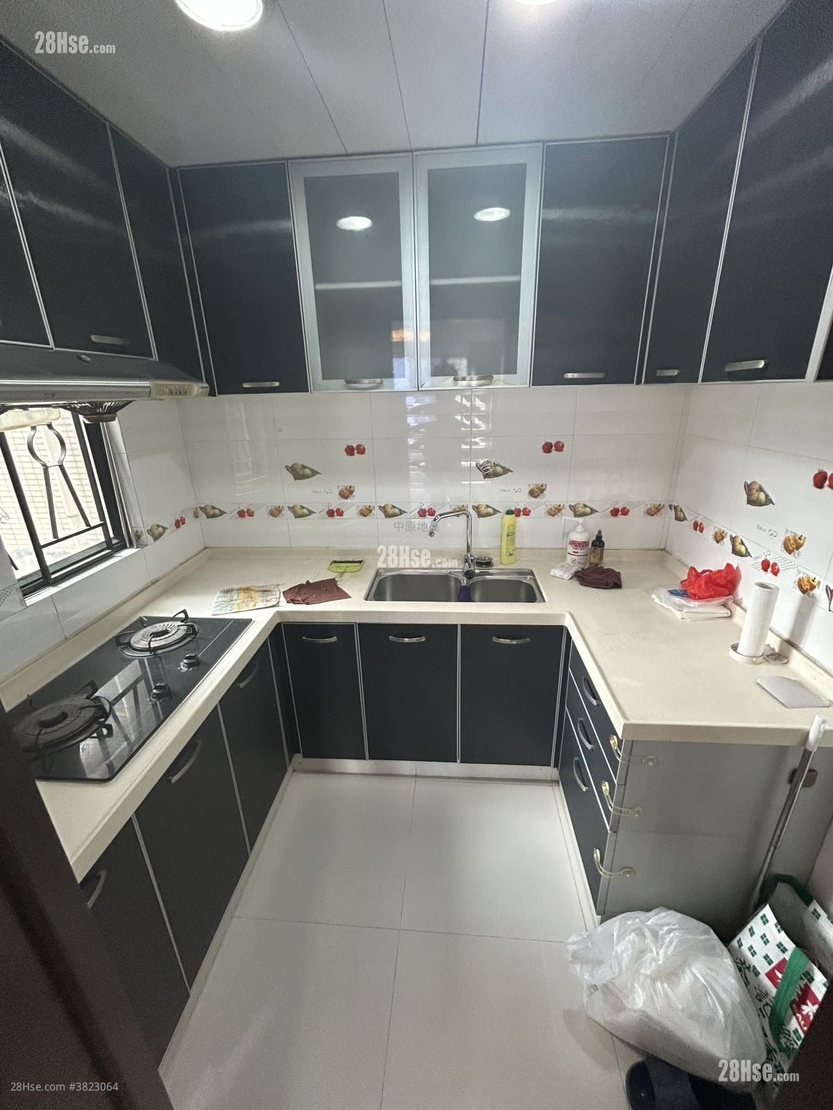 御豪山莊 售盤 2 房 , 2 浴室 689 平方呎