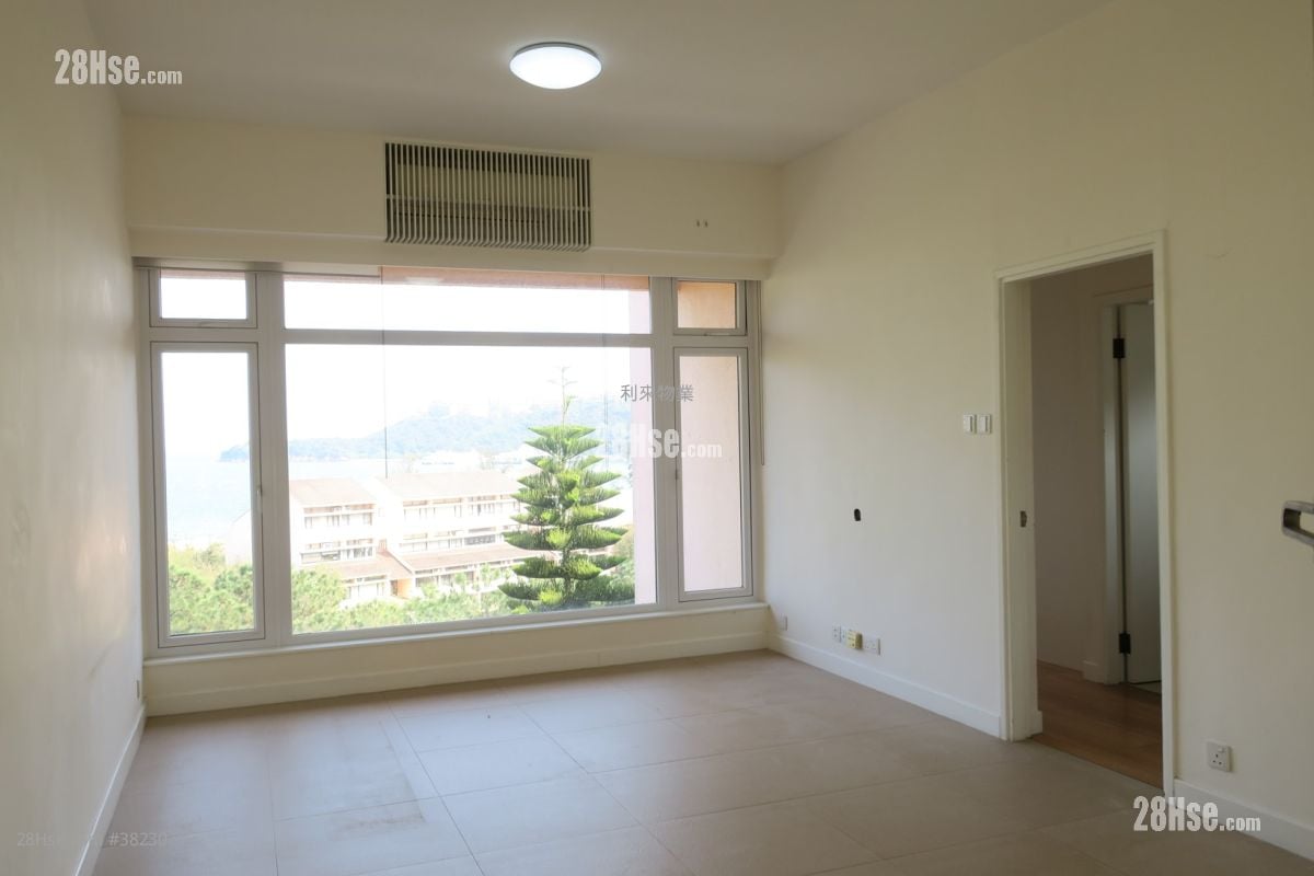 Discovery Bay Rental 3 Bedrooms , 2 Bathrooms 962 ft²