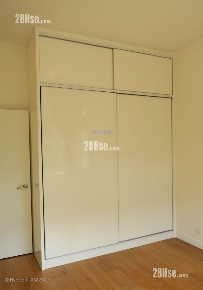 Discovery Bay Rental 3 Bedrooms , 2 Bathrooms 962 ft²