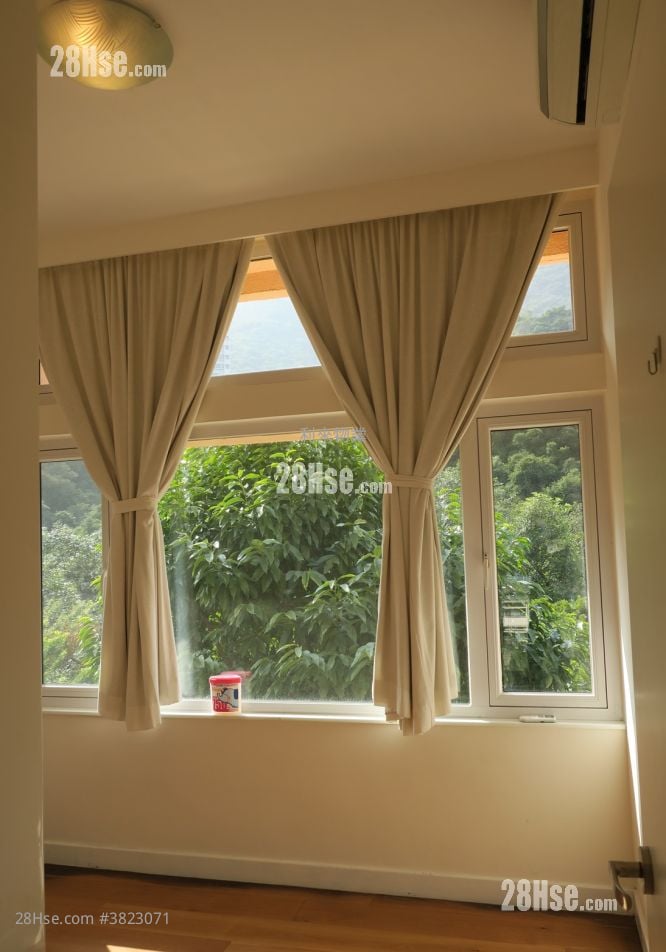 Discovery Bay Rental 3 Bedrooms , 2 Bathrooms 962 ft²