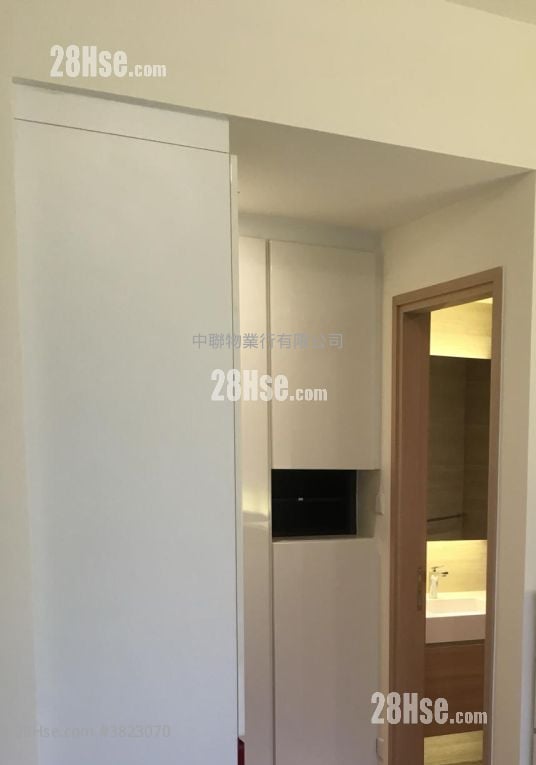 Dragons Range Rental 944 ft²