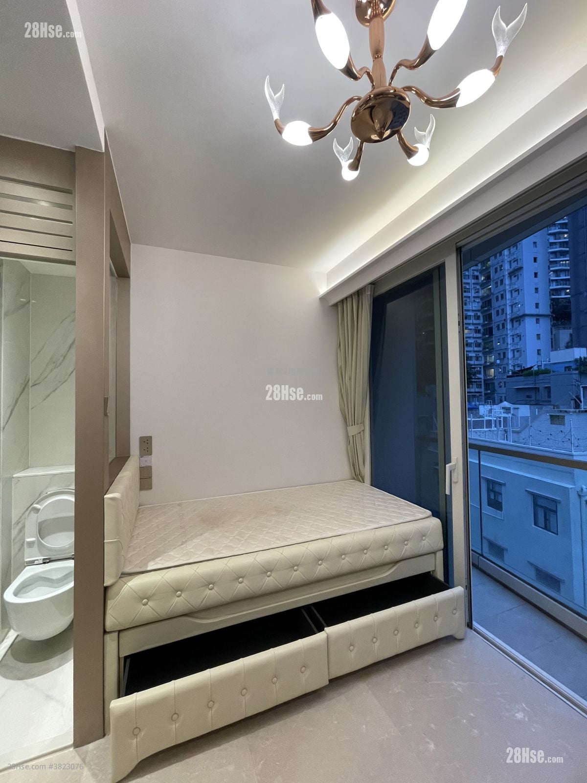 Upper Central 租盤 167 平方呎