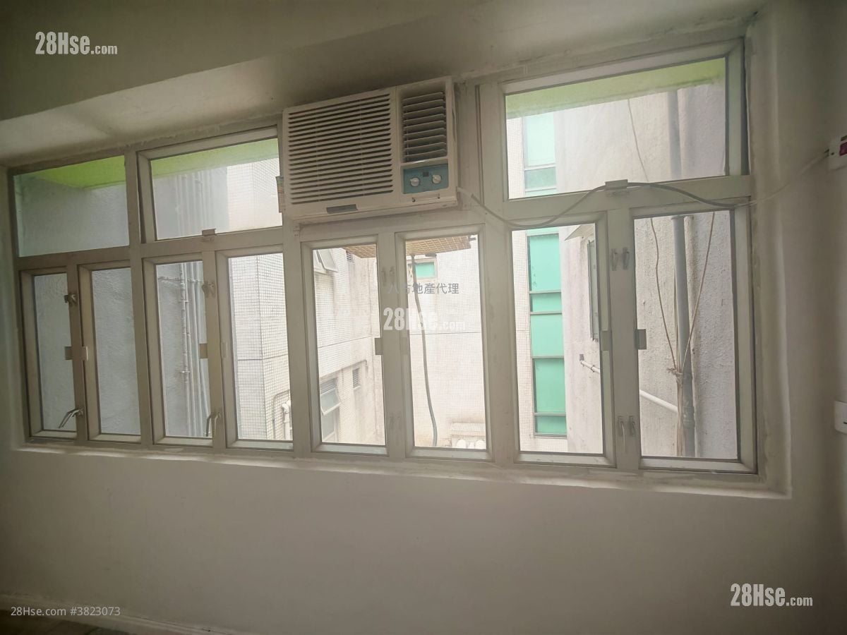 Yip Win Factory Building Rental Studio , 1 Toilet