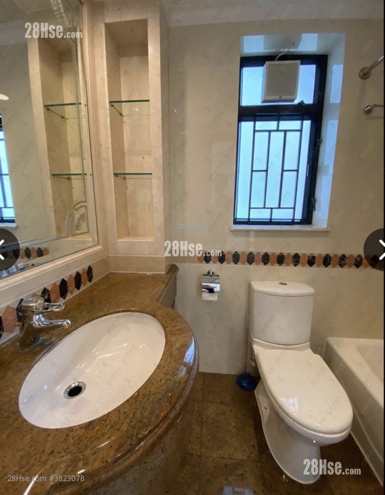 Le Sommet Sell 3 Bedrooms , 2 Bathrooms 794 ft²