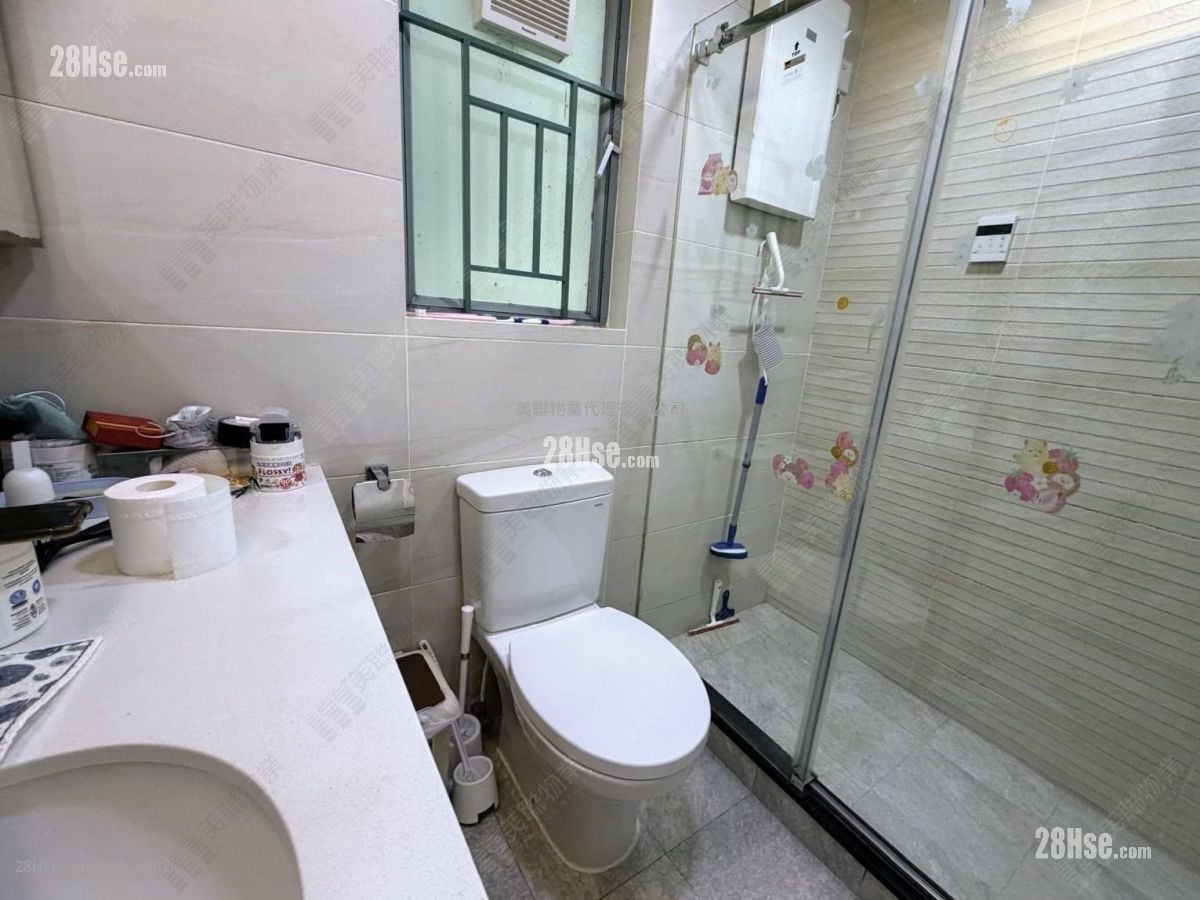 Ocean Shores Sell 3 Bedrooms , 3 Bathrooms 765 ft²