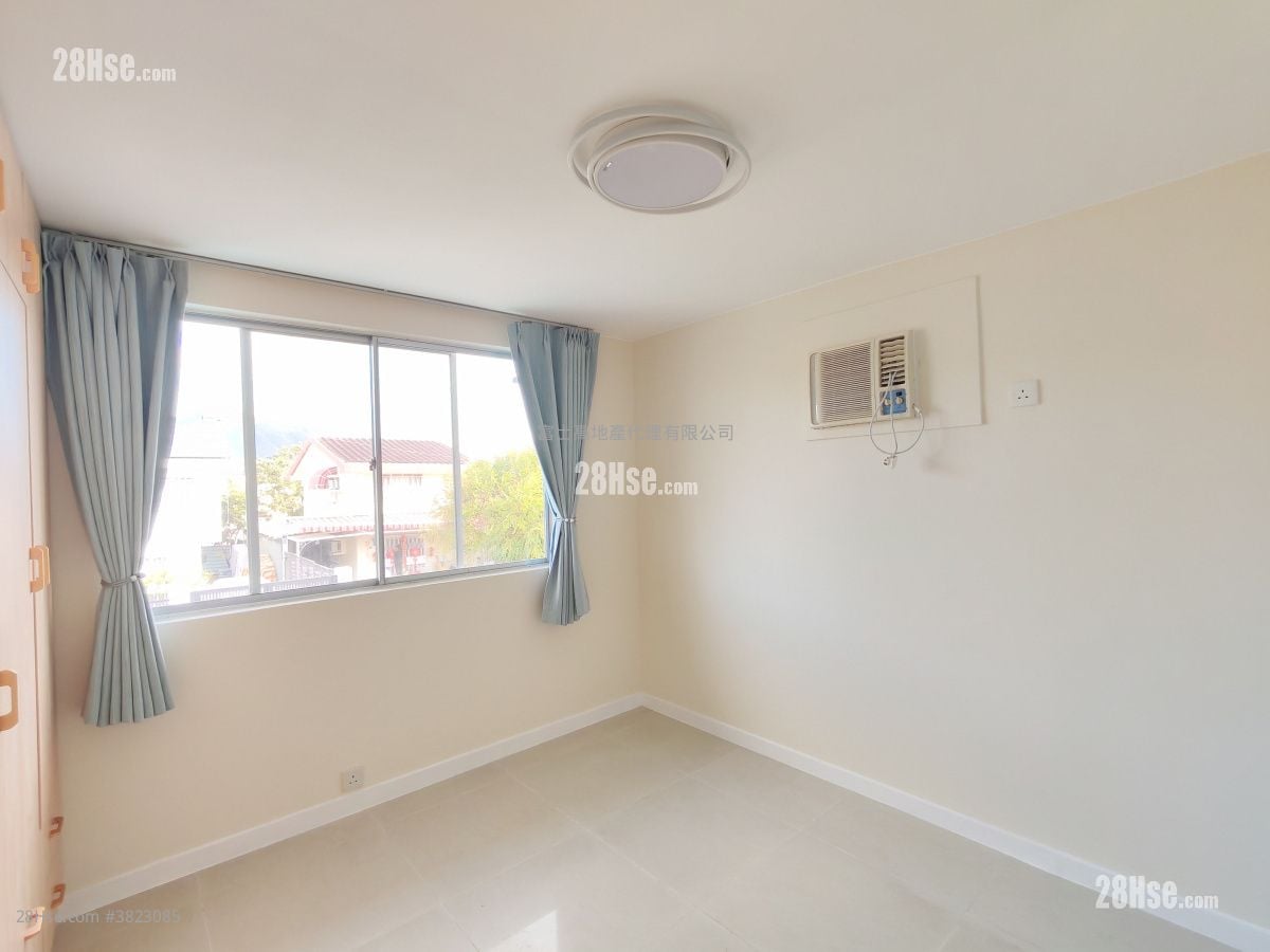 锦绣花园 租盘 3 房 , 2 浴室 950 平方尺