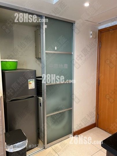 Chelsea Court Sell 1 Bathroom 372 ft²