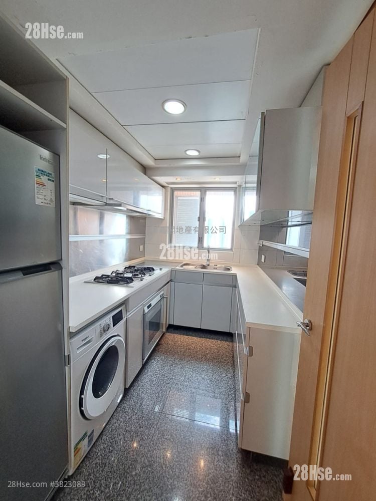 曼克頓山 售盤 3 房 , 2 浴室 888 平方呎