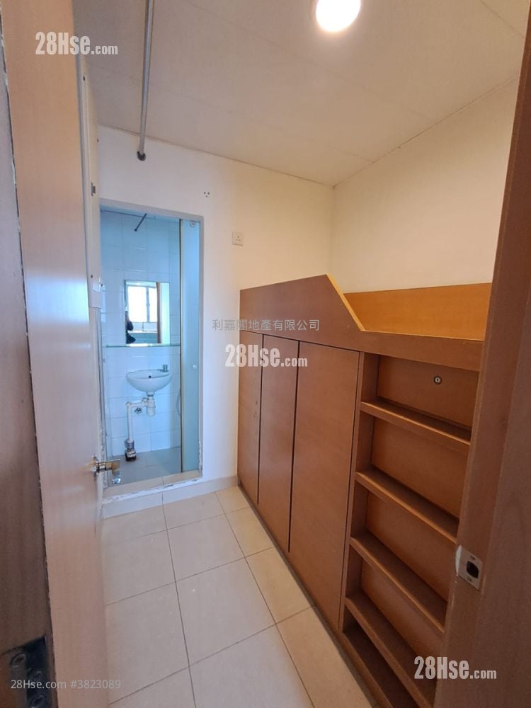 曼克頓山 售盤 3 房 , 2 浴室 888 平方呎