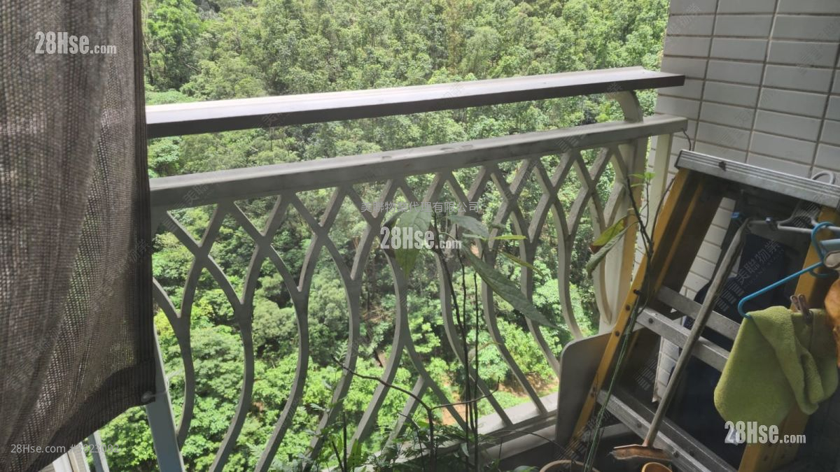 峻瀅 售盤 3 房 , 2 浴室 694 平方呎