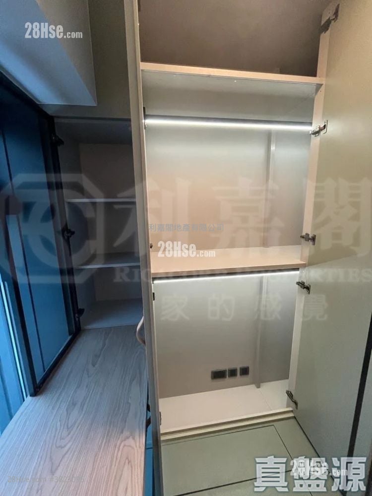 The Campton 1B期 售盤 2 房 , 1 浴室 512 平方呎