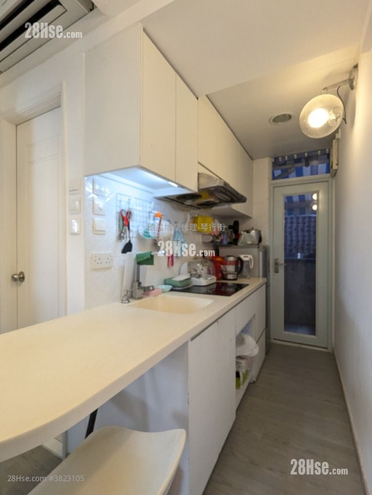 嘉洋大廈 租盤 1 房 , 1 浴室 278 平方呎