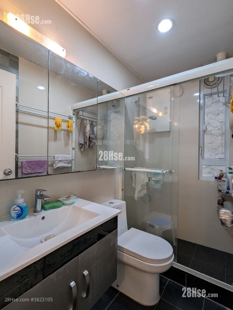 嘉洋大廈 租盤 1 房 , 1 浴室 278 平方呎