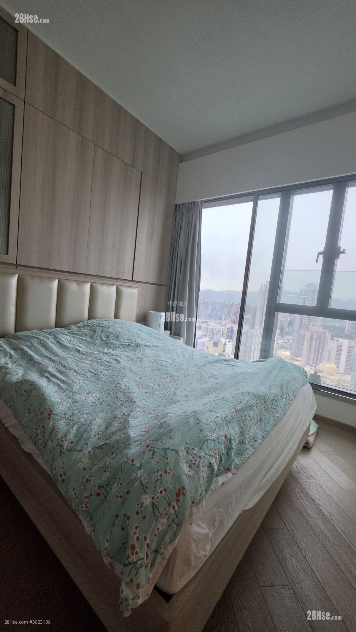 The YOHO Hub 售盘 3 房 901 平方尺