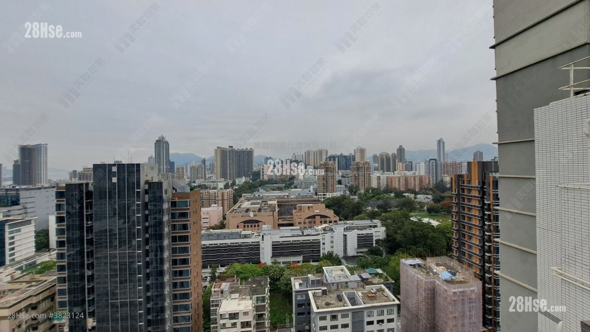 峰景 租盘 4 房 , 3 浴室 1,860 平方尺