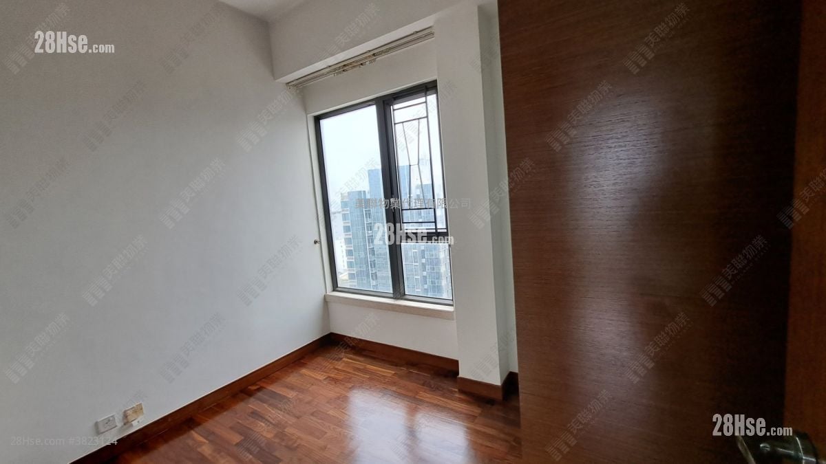 峰景 租盘 4 房 , 3 浴室 1,860 平方尺