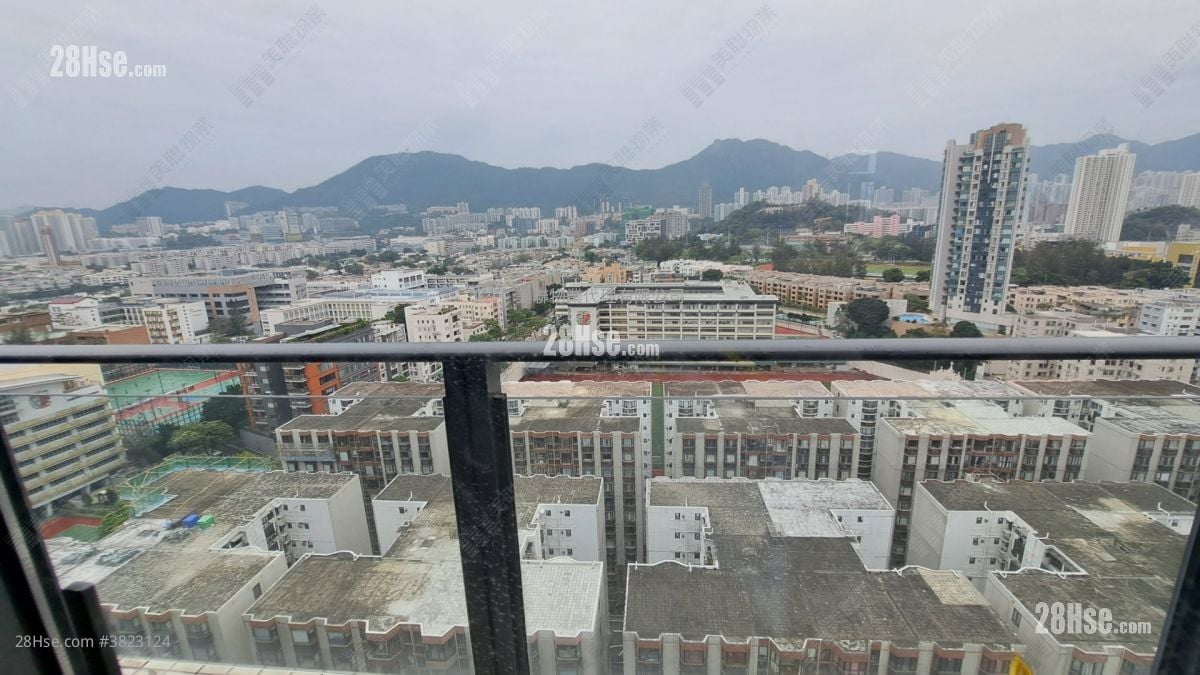 峰景 租盘 4 房 , 3 浴室 1,860 平方尺