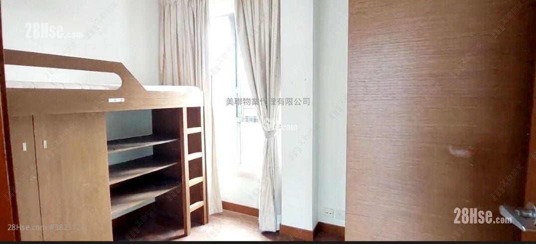 峰景 租盘 4 房 , 3 浴室 1,860 平方尺