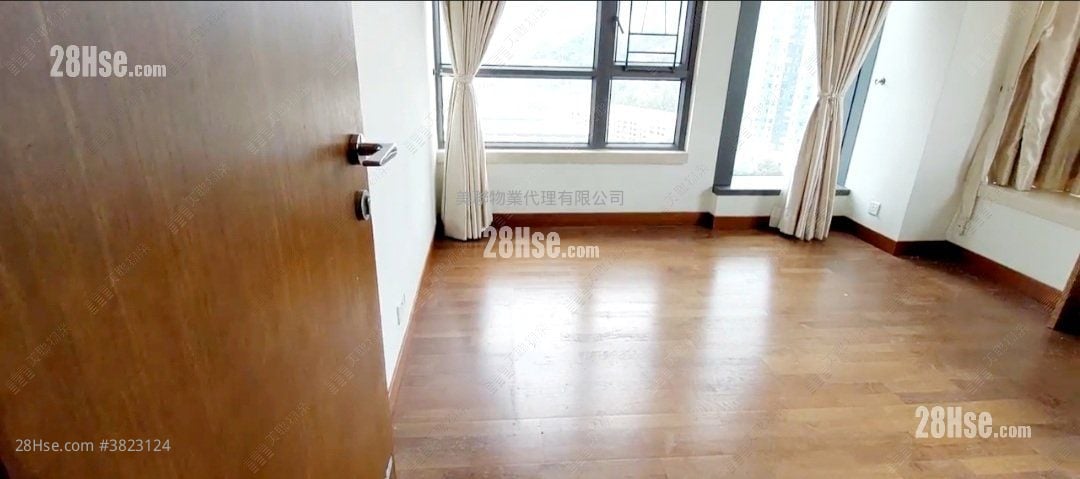 峰景 租盘 4 房 , 3 浴室 1,860 平方尺