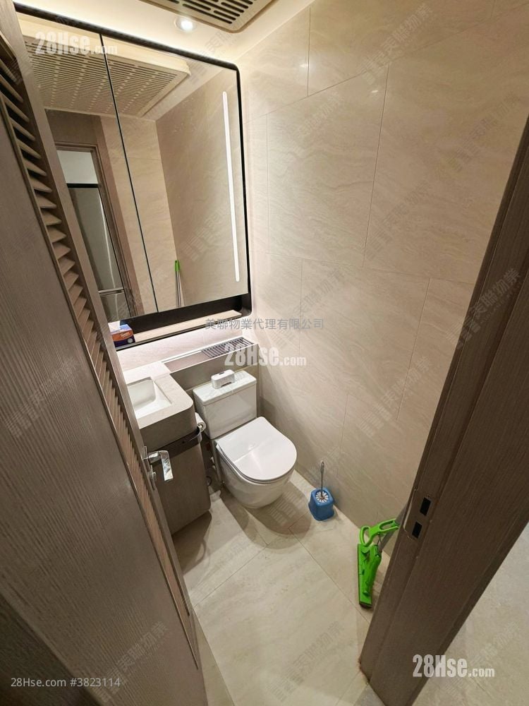 Novo Land 租盤 開放式間隔 242 平方呎