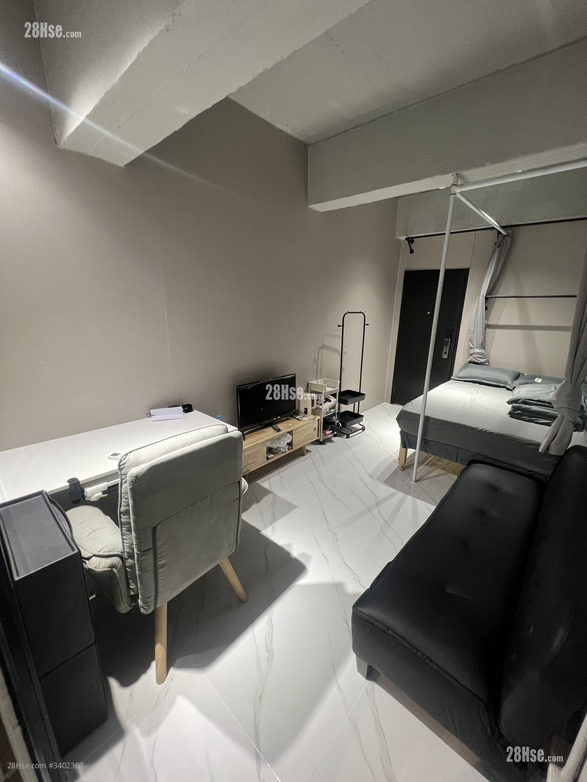 Pun Shan Chau Rental 1 Bedroom 230 ft²