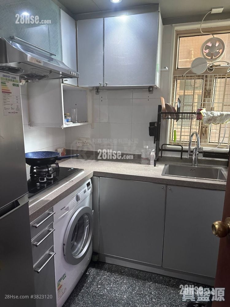 La Cite Noble Sell 2 Bedrooms , 1 Bathroom 434 ft²