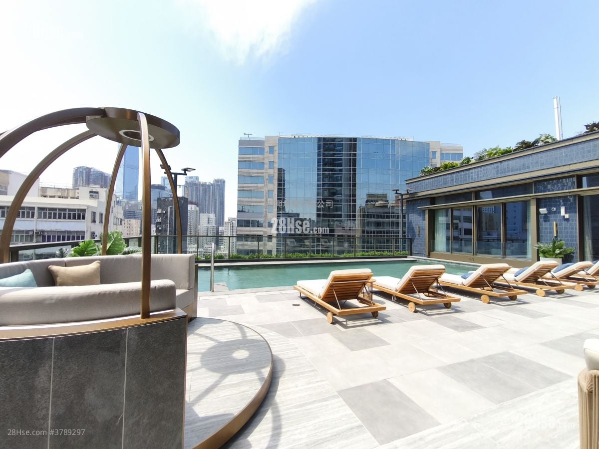 高臨 租盤 3 房 , 1 浴室 545 平方呎