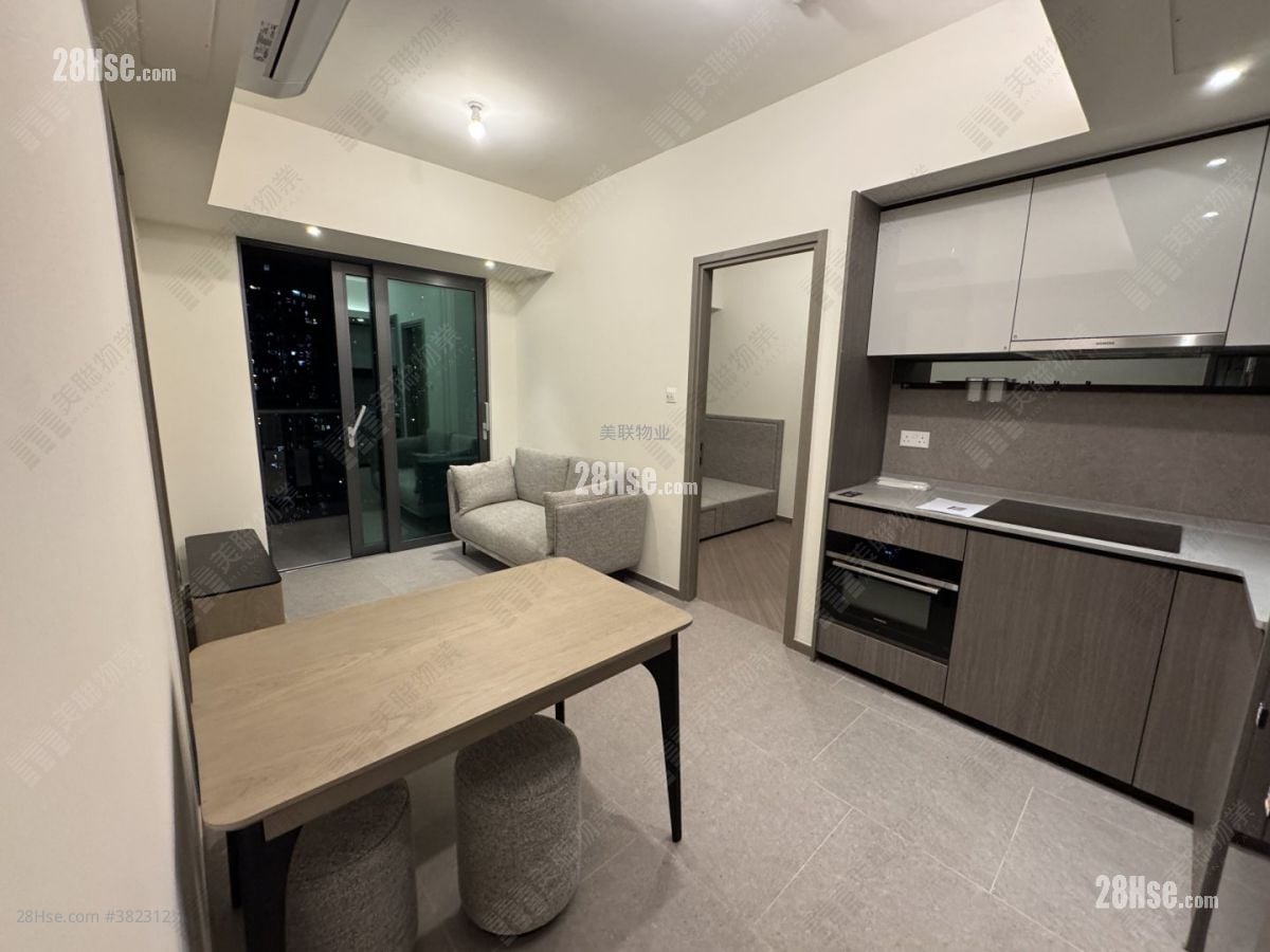 Yoho West Rental 2 Bedrooms 406 ft²