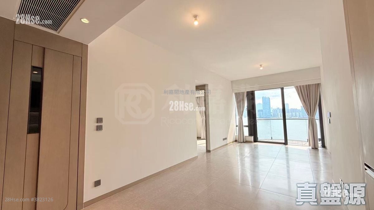 天璽海 租盤 4 房 , 2 浴室 1,089 平方呎