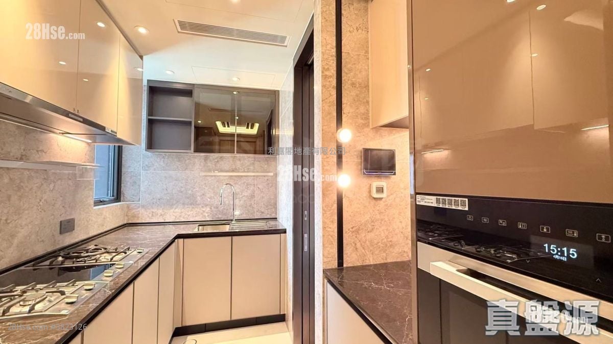 天璽海 租盤 4 房 , 2 浴室 1,089 平方呎