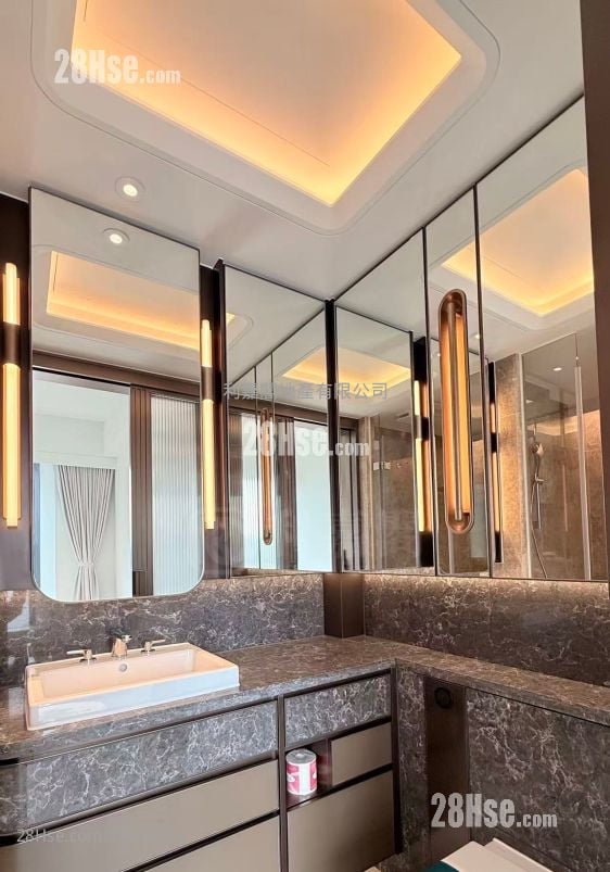 天璽海 租盤 4 房 , 2 浴室 1,089 平方呎