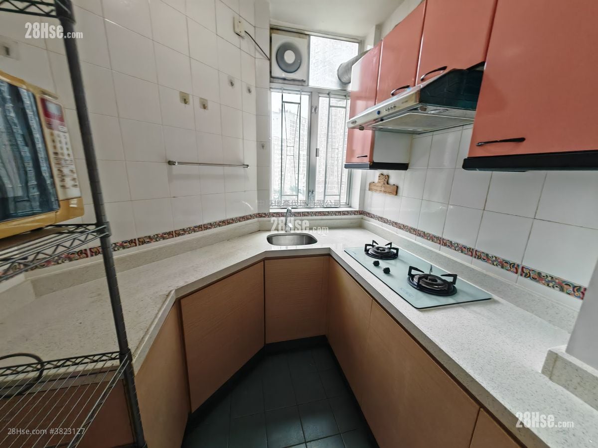 Discovery Park Sell 2 Bedrooms 470 ft²