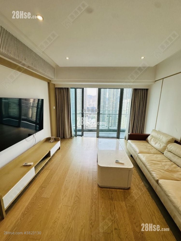 君临天下 租盘 3 房 , 2 浴室 1,054 平方尺