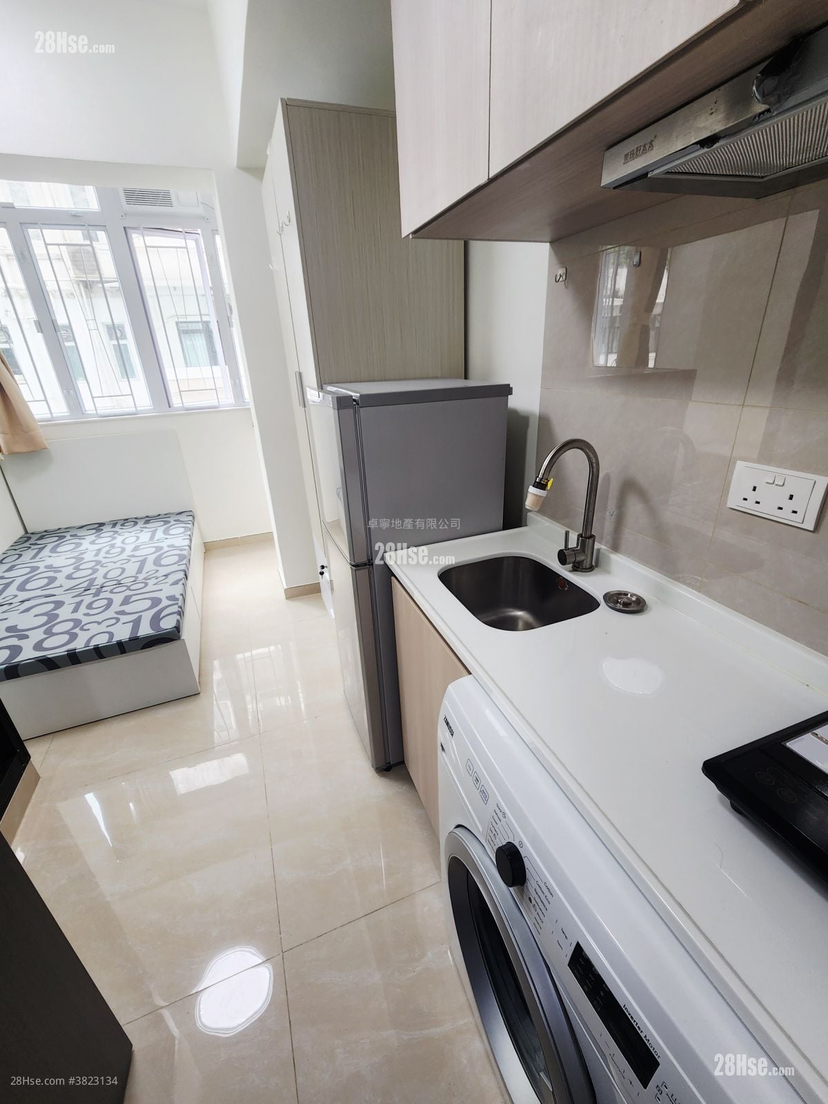 Apartment Rental 157 ft²