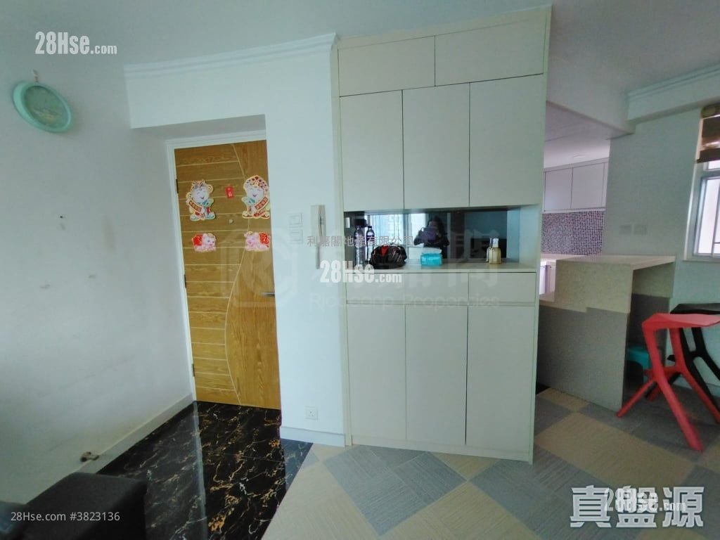 疊翠軒 售盤 3 房 , 2 浴室 591 平方呎