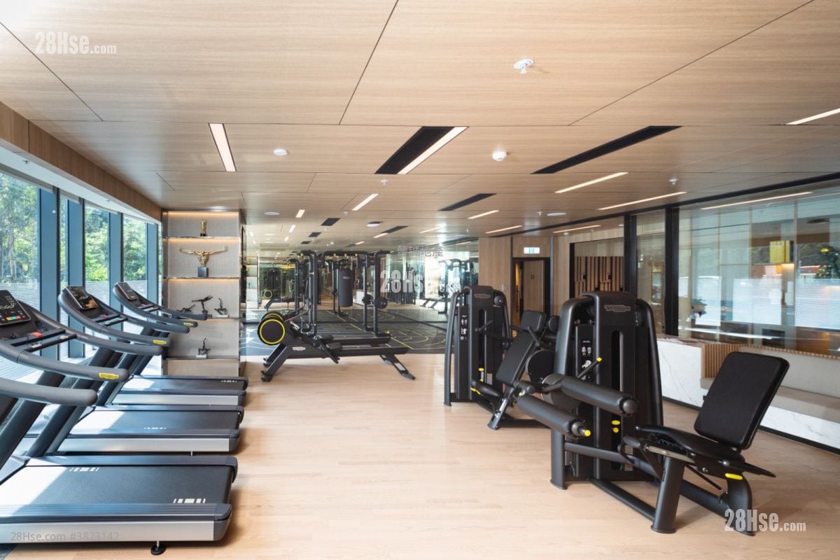 Le Pont Sell 3 Bedrooms , 2 Bathrooms 755 ft²