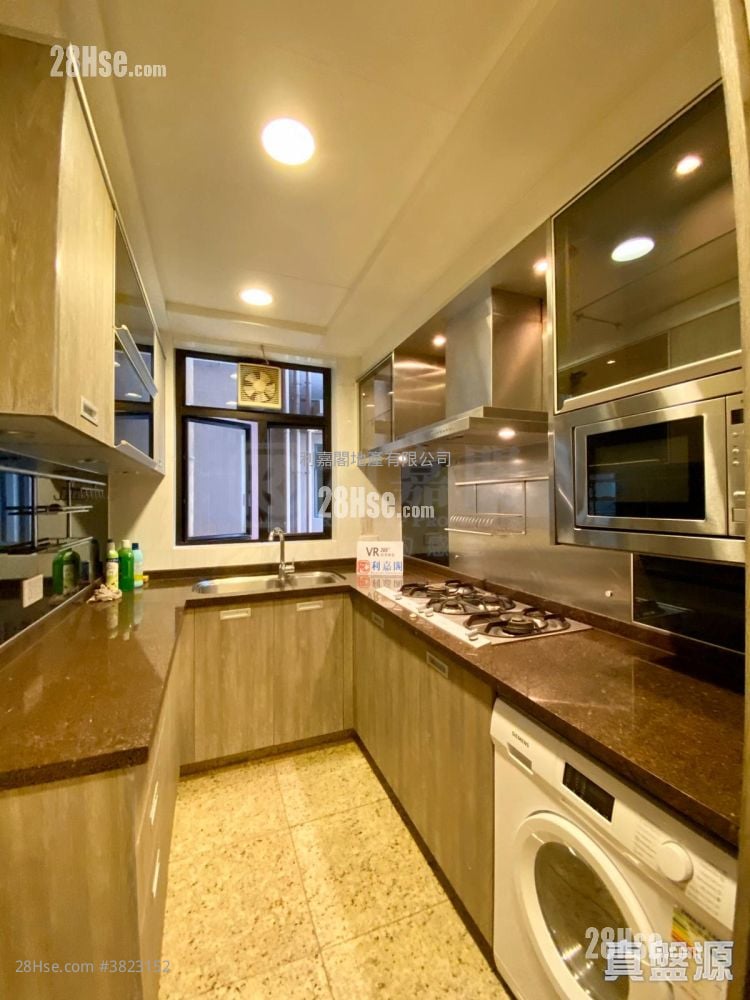 凱旋門 售盤 3 房 , 2 浴室 867 平方呎