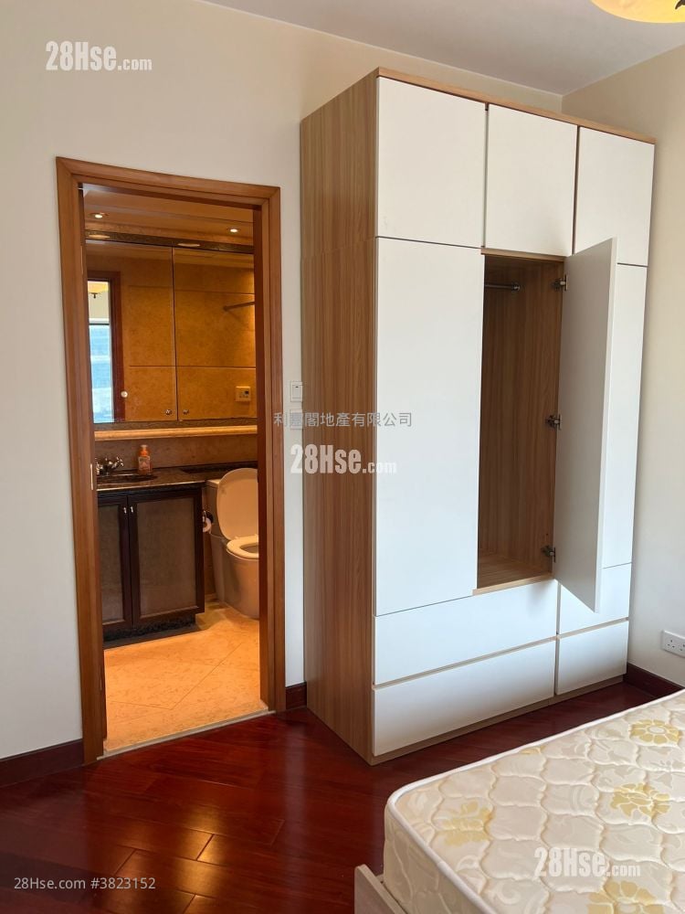 凱旋門 售盤 3 房 , 2 浴室 867 平方呎