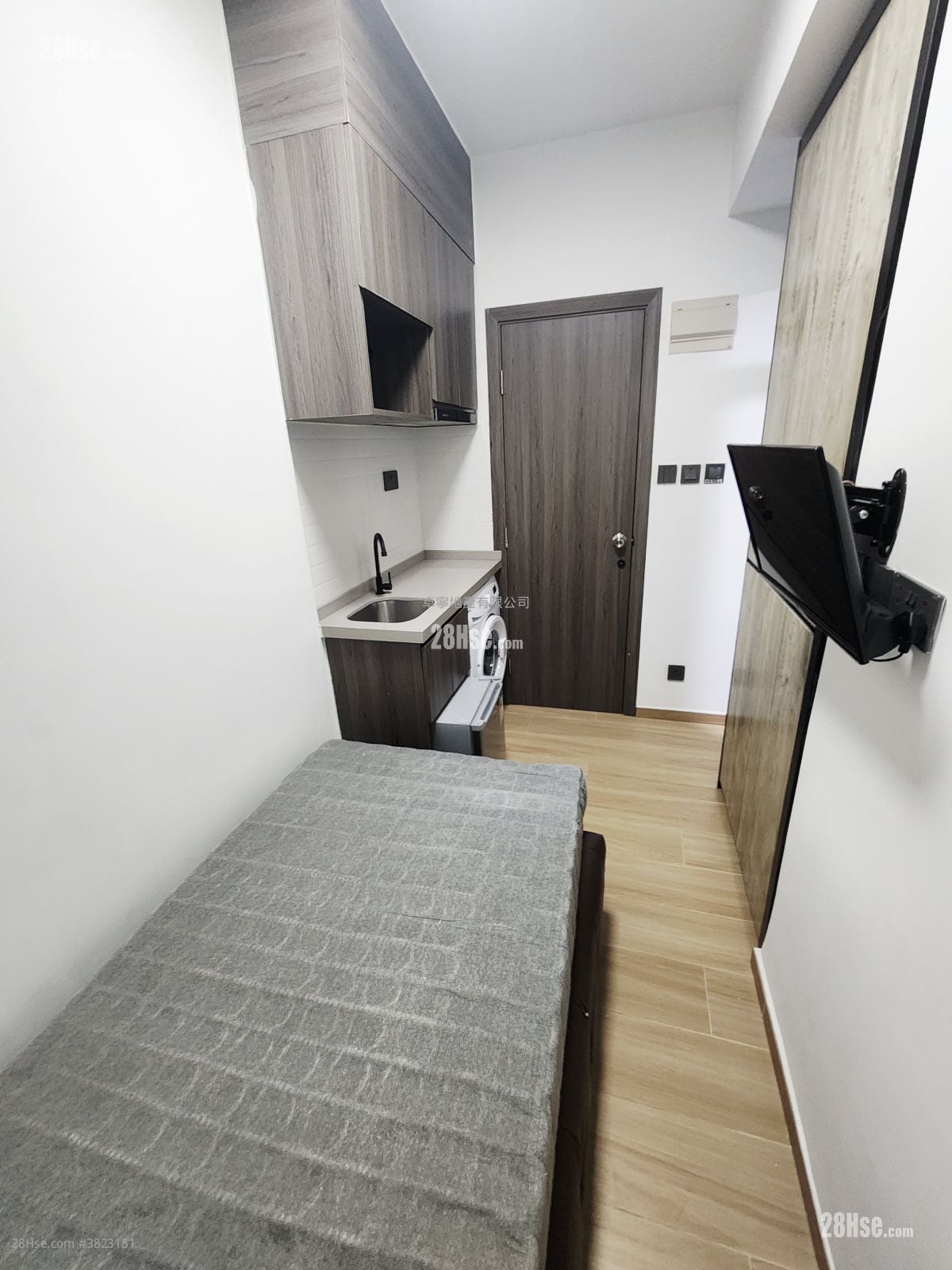 Chinese Mansion Rental 120 ft²