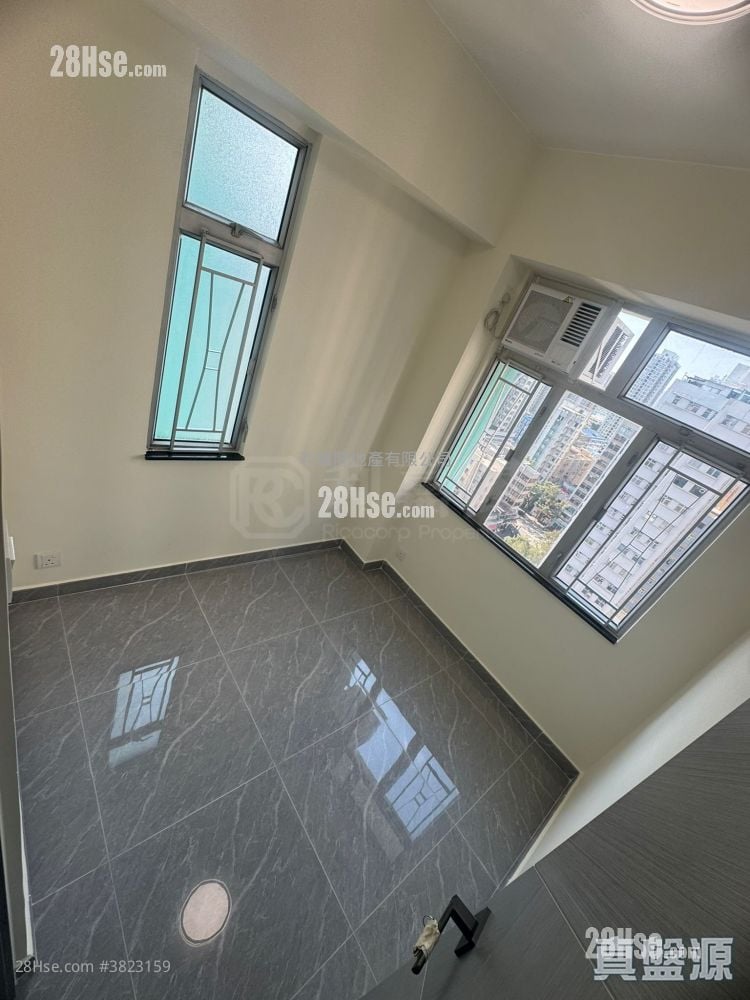 金馬大廈 售盤 2 房 296 平方呎